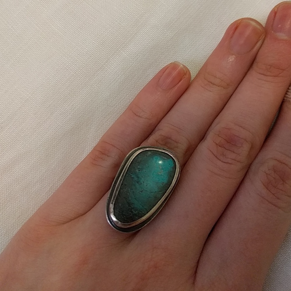 Sterling silver torquoise ring